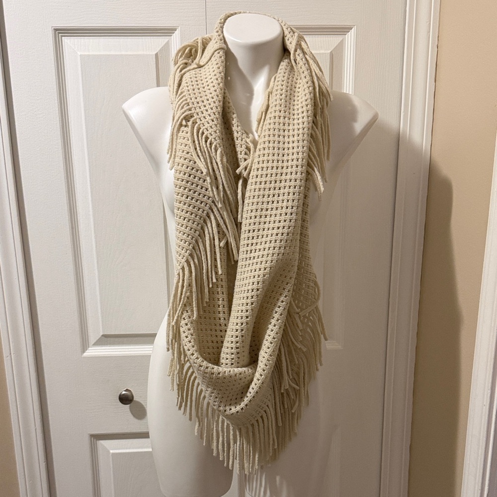 NWT Francesca's Accessories Beige Waffle Knit Fringe Scarf